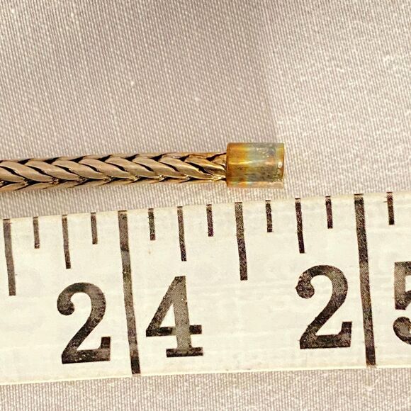 Matinee Length Necklace Gold Tone Herringbone Links Magnetic Barrel Clasp - Picture 6 of 7